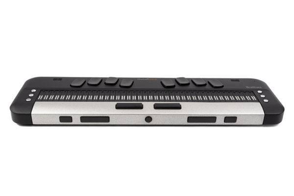 foto frontal da linha brailliant bi 40 x com teclado estilo Perkins, braille eltrônico e botões de controle